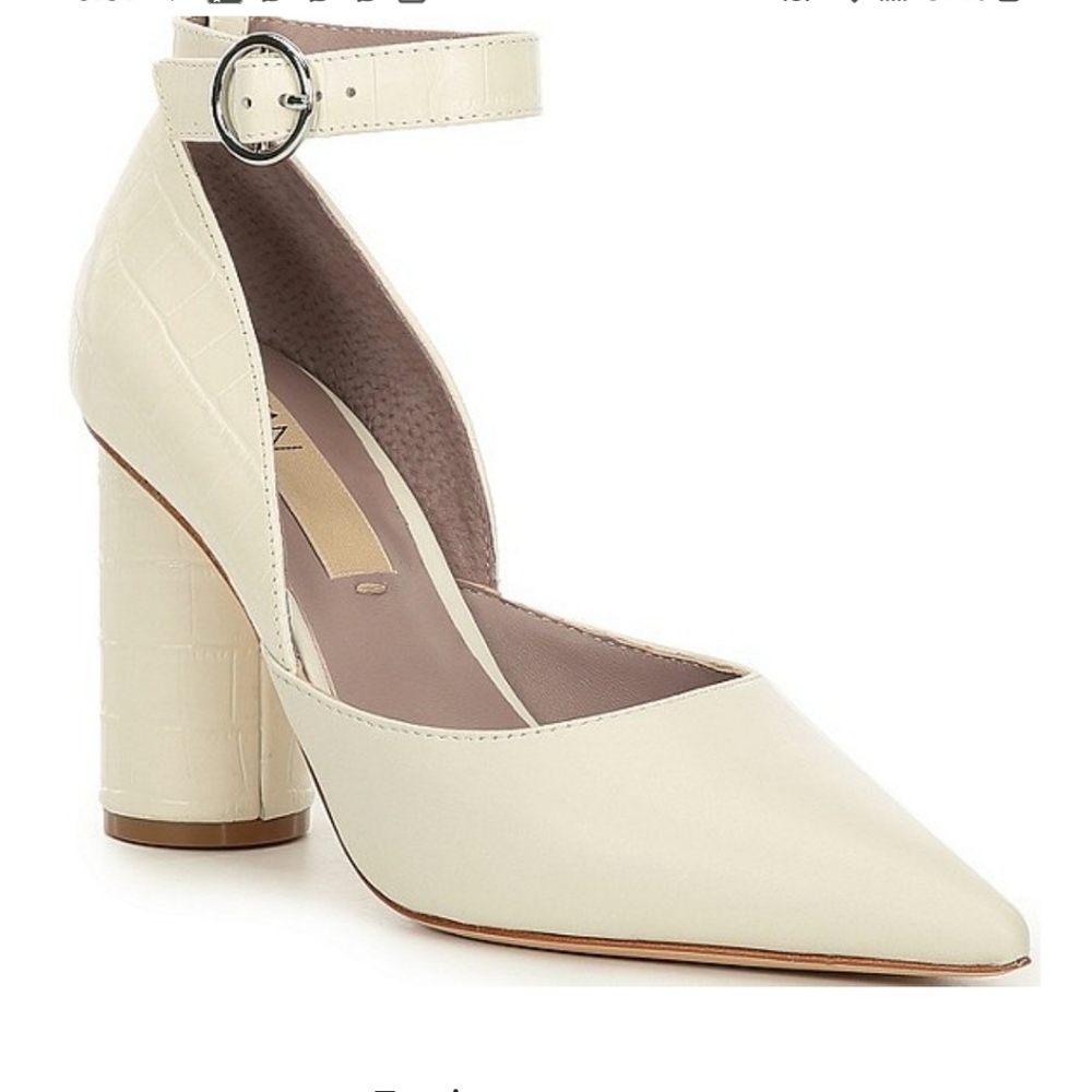 DELTAN JAMIE ANKLE STRAP PUMP IN OFF WHITE Very comfortable.